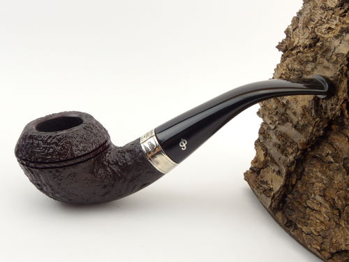 Peterson Christmas Pipe 2023 999