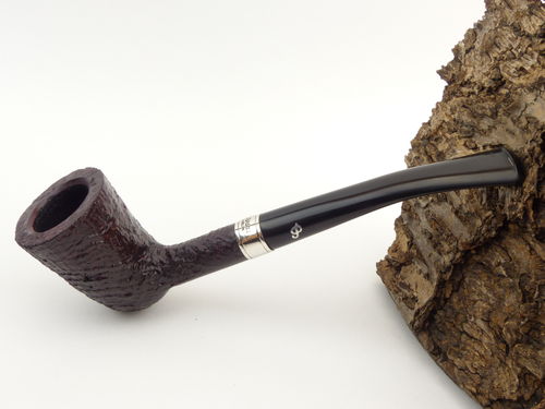 Peterson Christmas Pipe 2023 D17