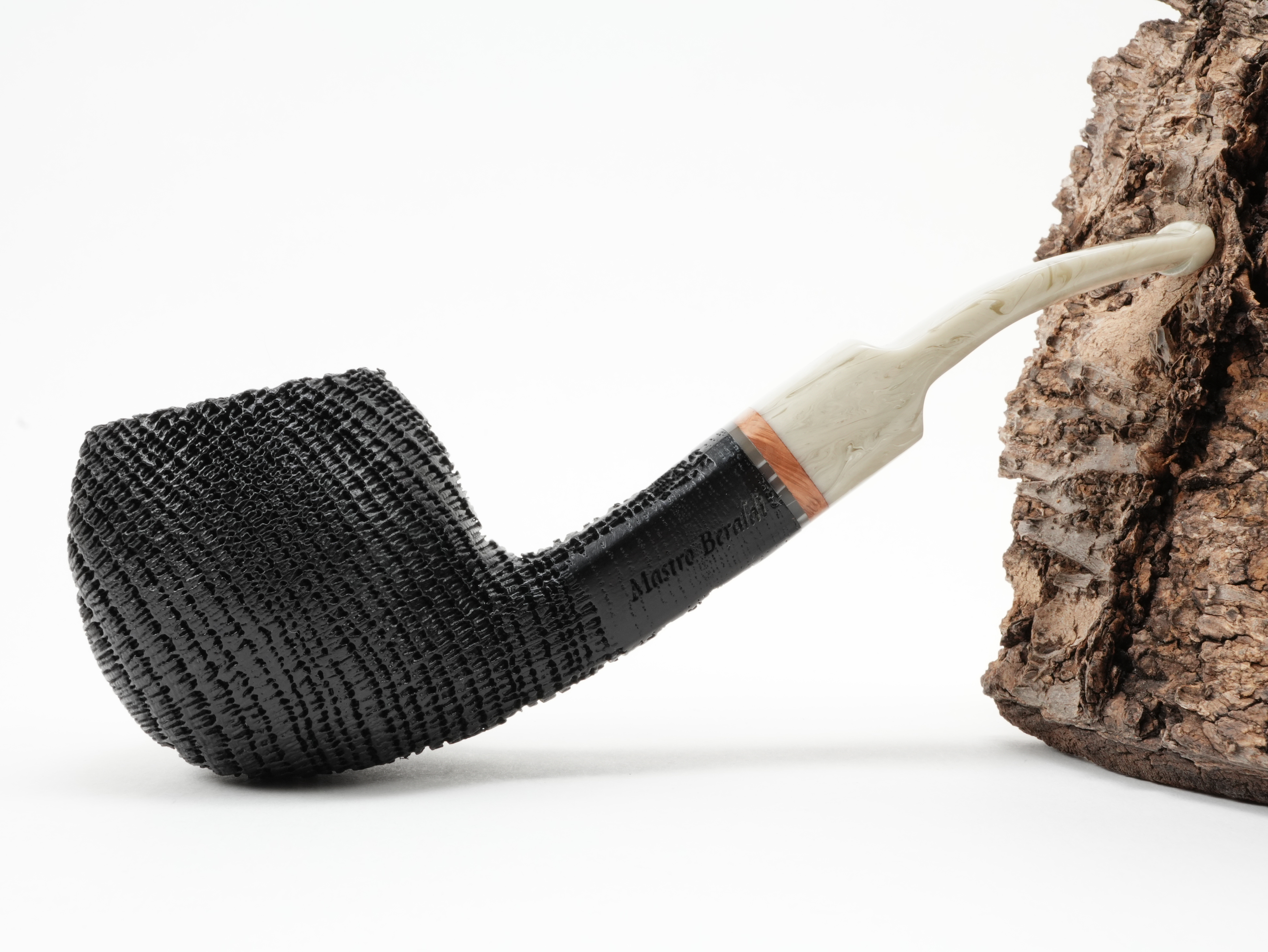 Mastro Beraldi Pfeife Mooreiche #116