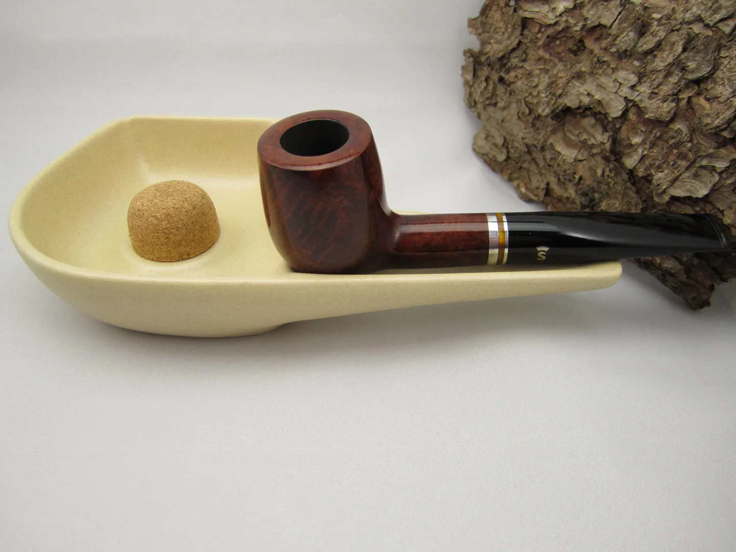 Pfeifenaschenbecher Pfeifenform beige – Produktbild 2