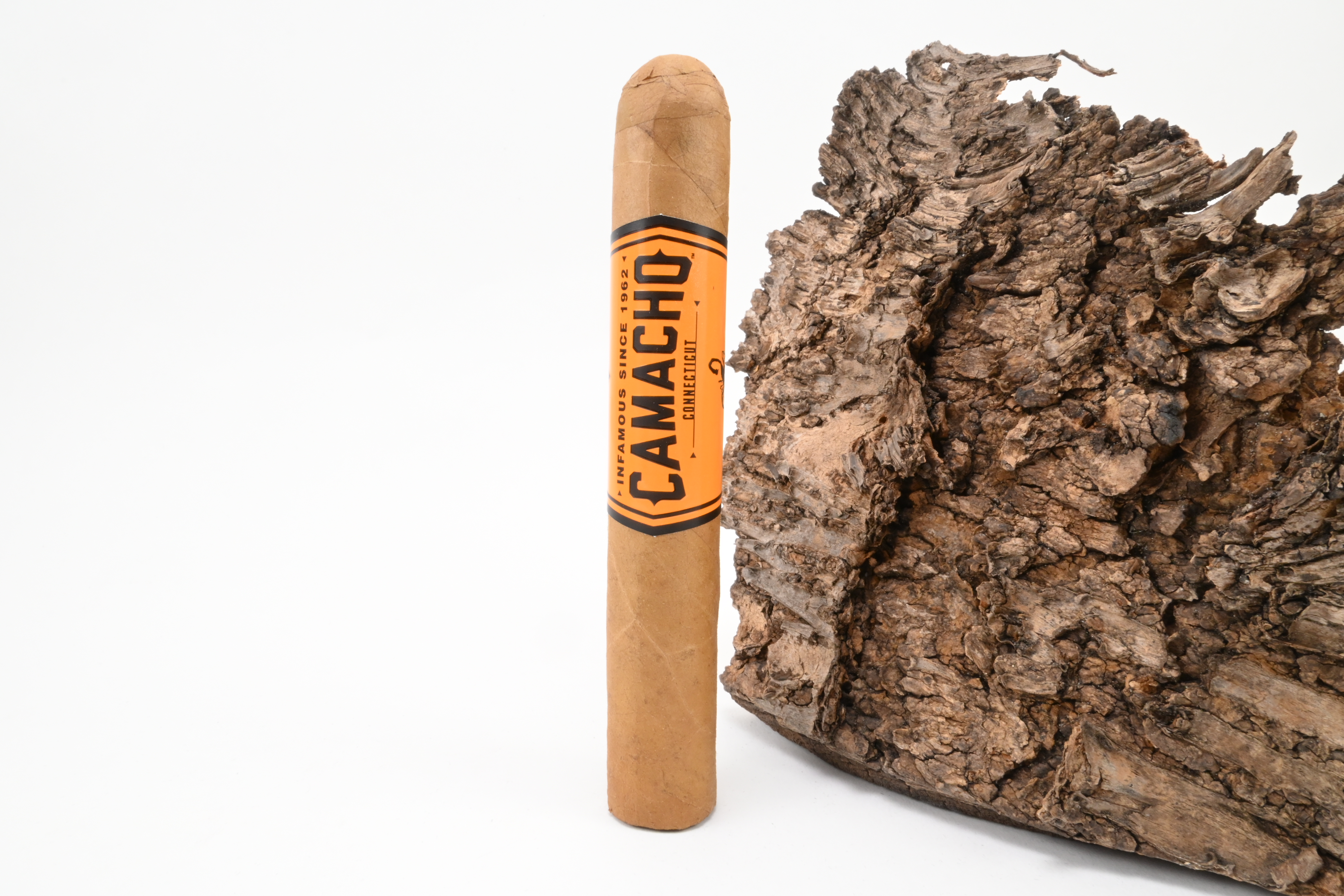 Camacho Connecticut Robusto 