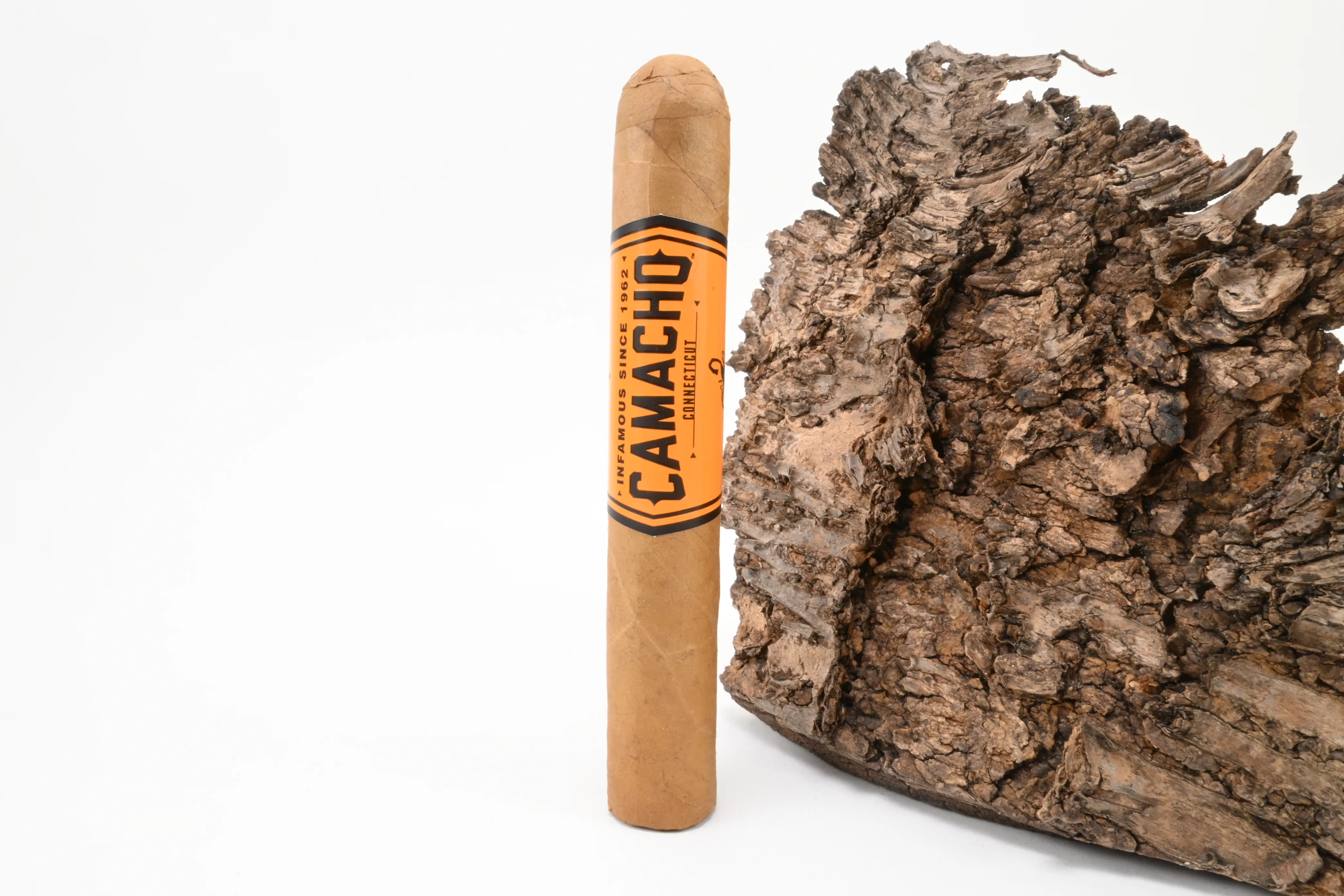 Camacho Connecticut Robusto
