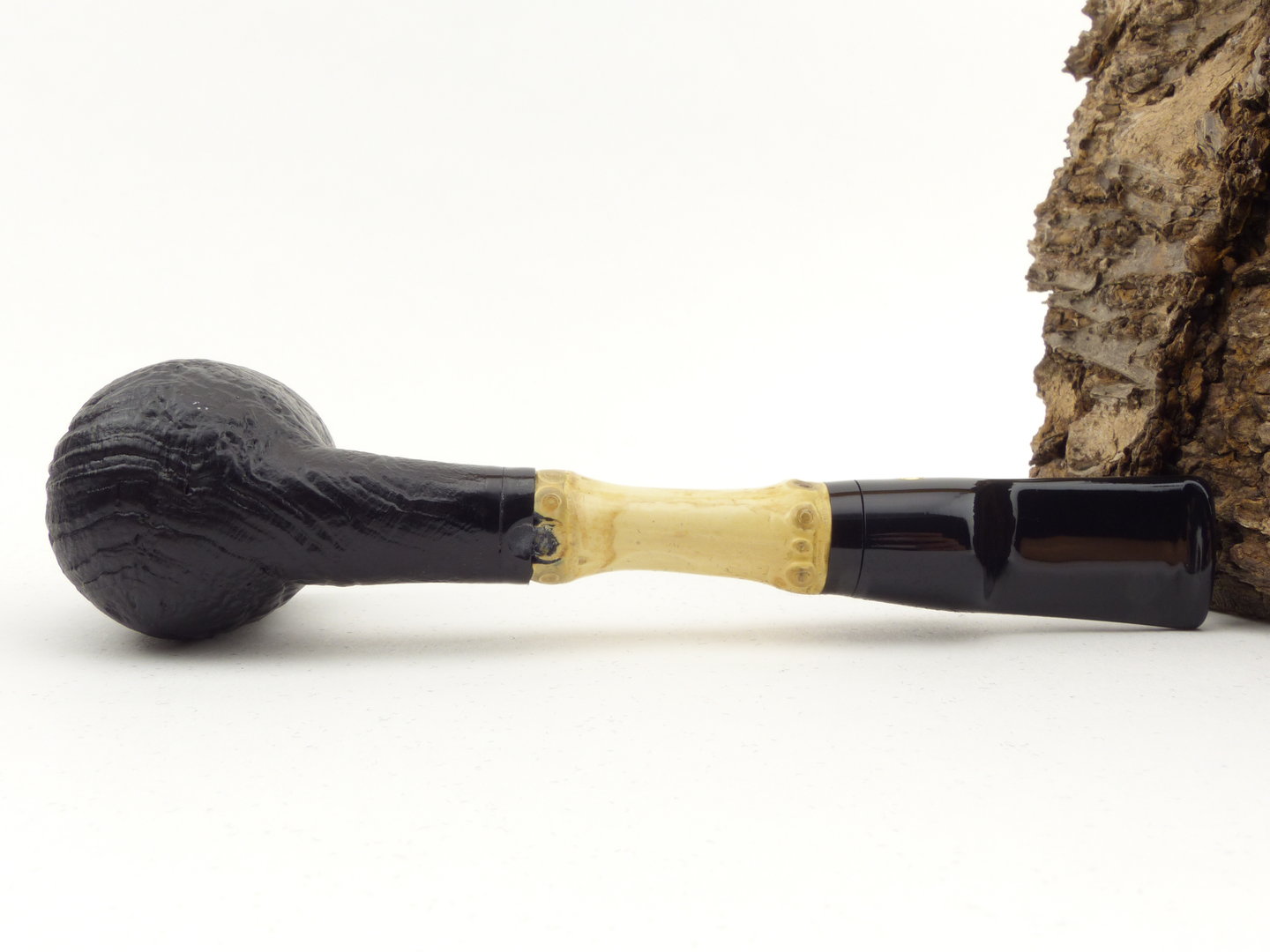 rattrays_bamboo_billiard_sand_black_7