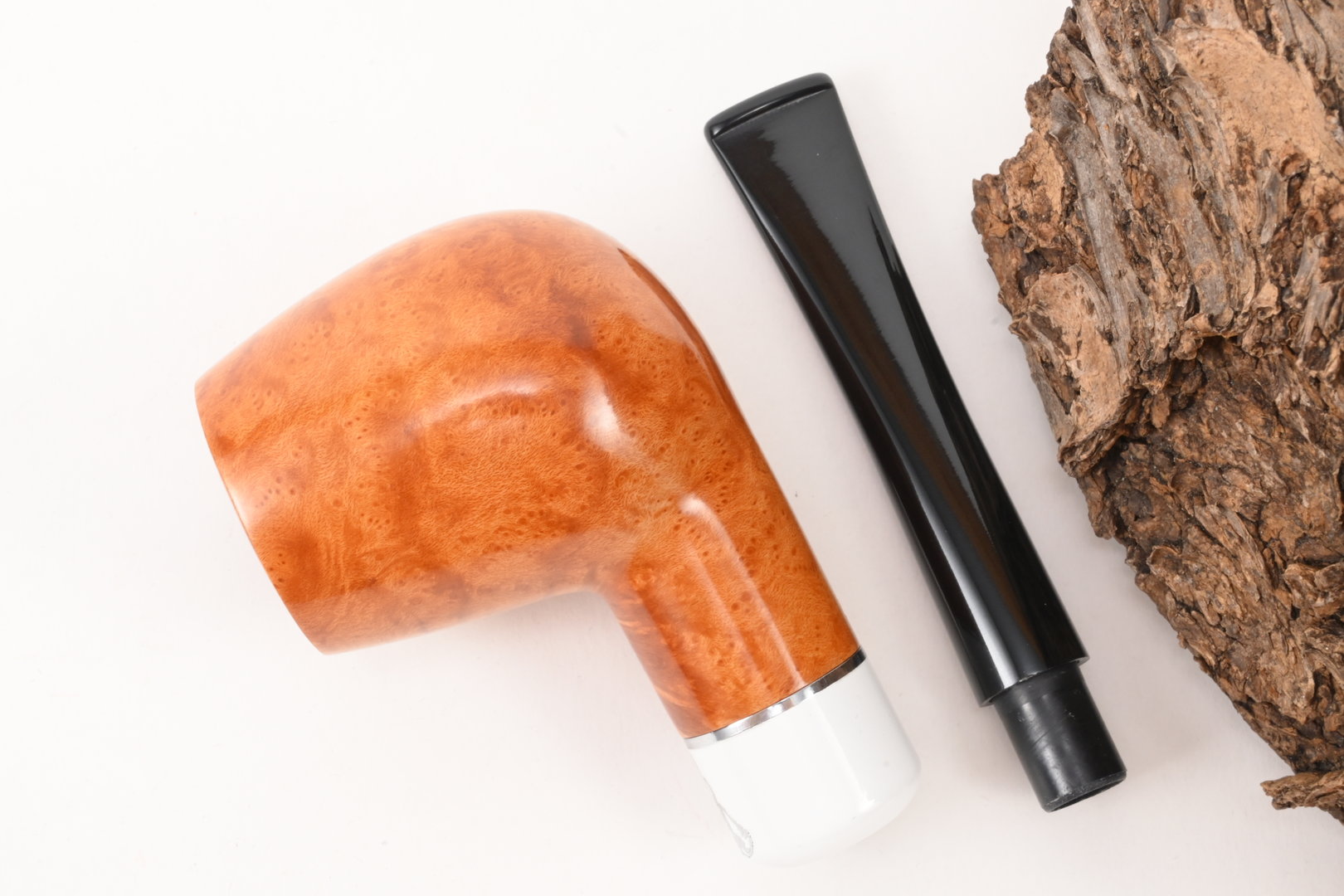 white_elephant_pipe_pfeife_kenya_light_14_9