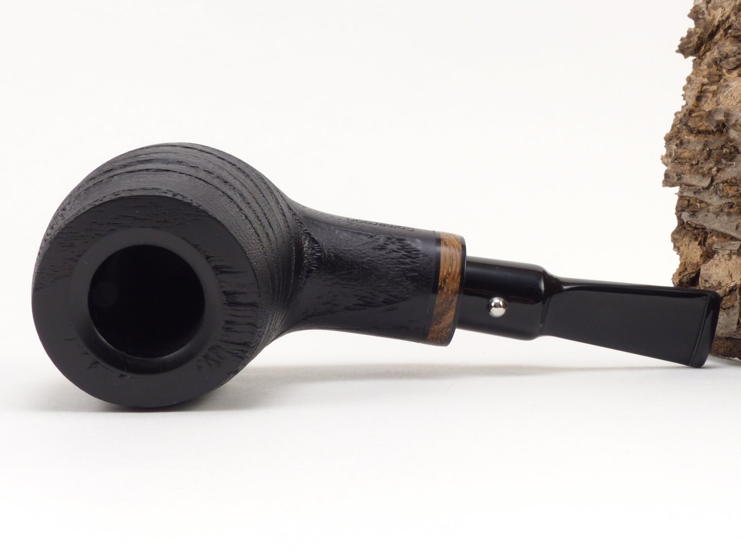 white_elephant_pipe_pfeife_cameroon_6_6