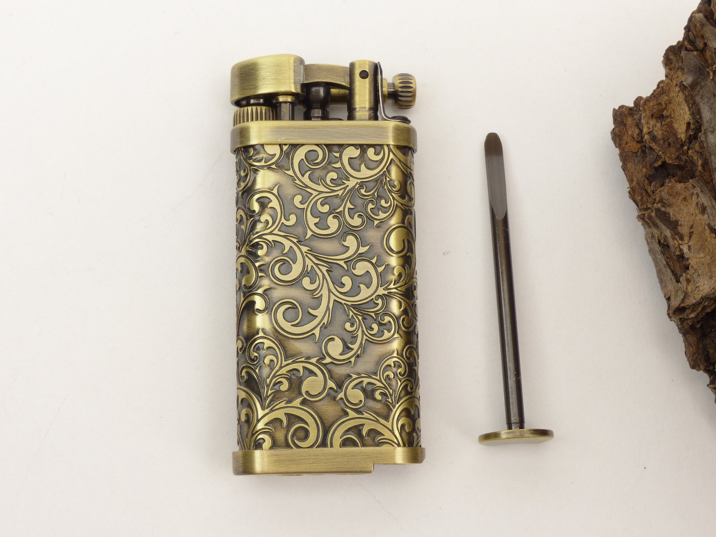 im_corona_old_boy_64-2525_7