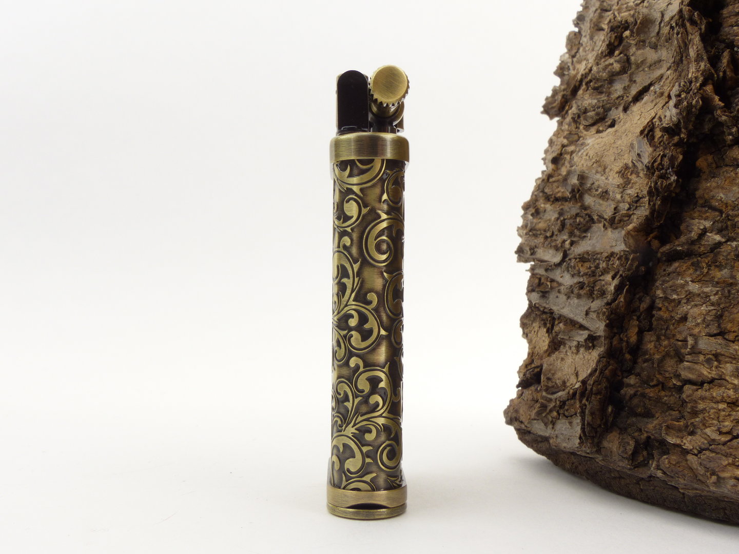 im_corona_old_boy_64-2525_4