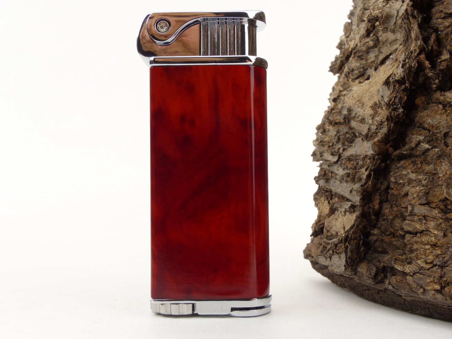 cool_pfeifenfeuerzeug_rot_224806_1