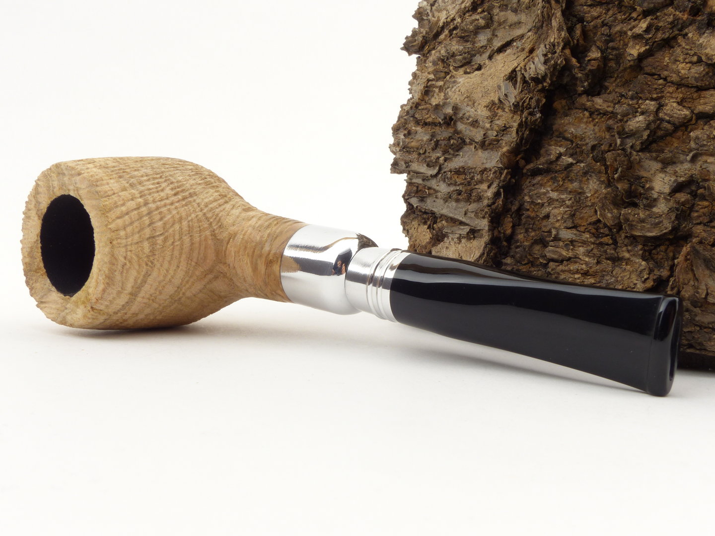 rattrays_sanctuary_5_olive_sand_5