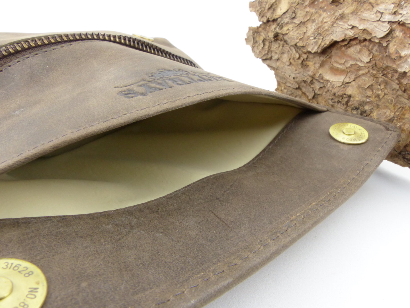 rattrays_pfeifentasche_peat_cp1_7