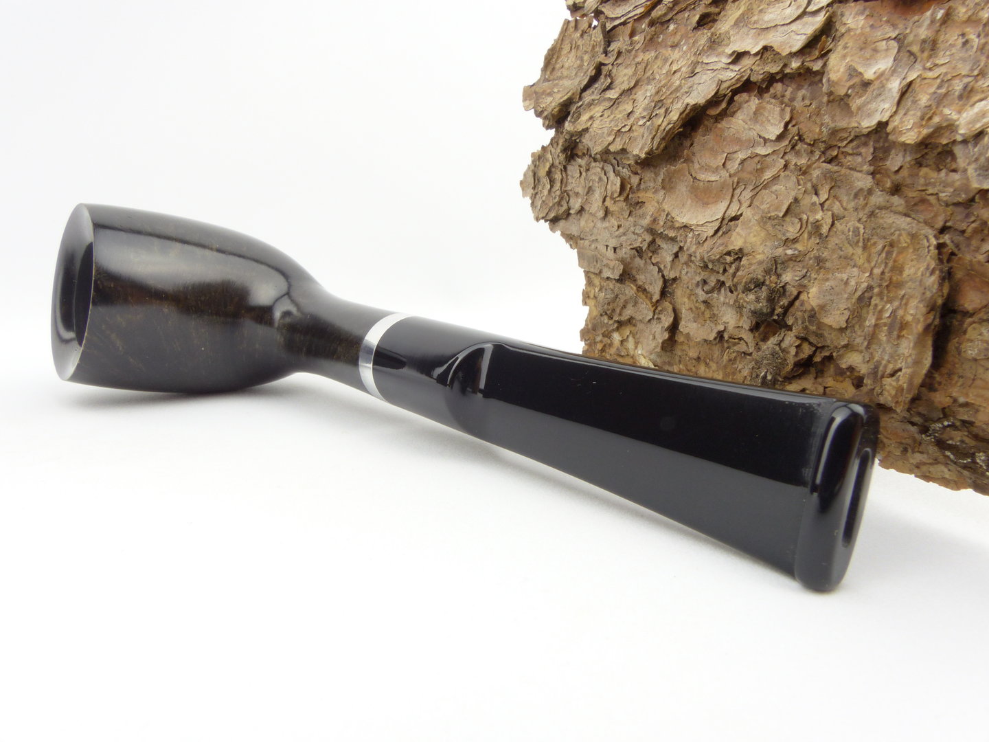 molina_barasso_pfeife_grau_4_5