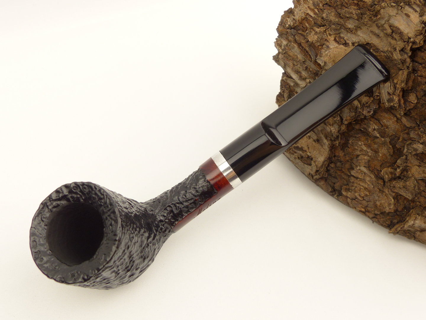 molina_barasso_pfeife_sand_schwarz_4_3