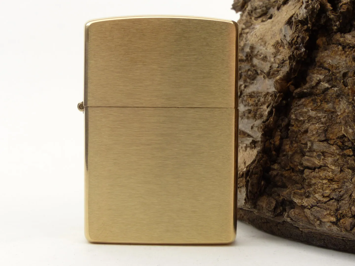 Zippo Feuerzeug Messing gebürstet 60001165