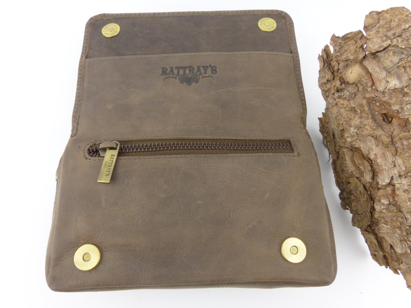 rattrays_pfeifentasche_peat_cp2_4