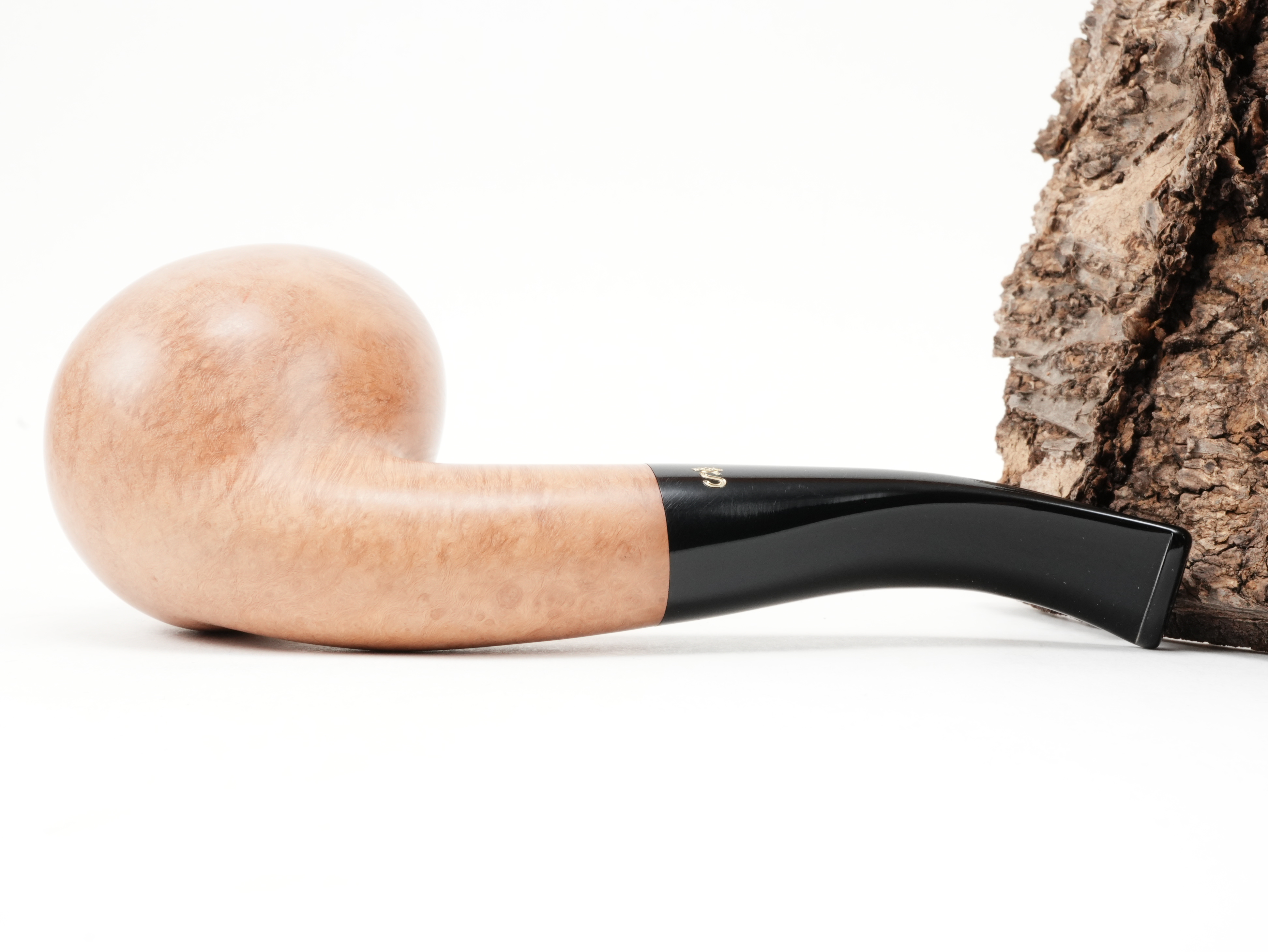 Glatte Unterseite der Stanwell Authentic Natural 185 mit hellem ungebeiztem Bruyèreholz