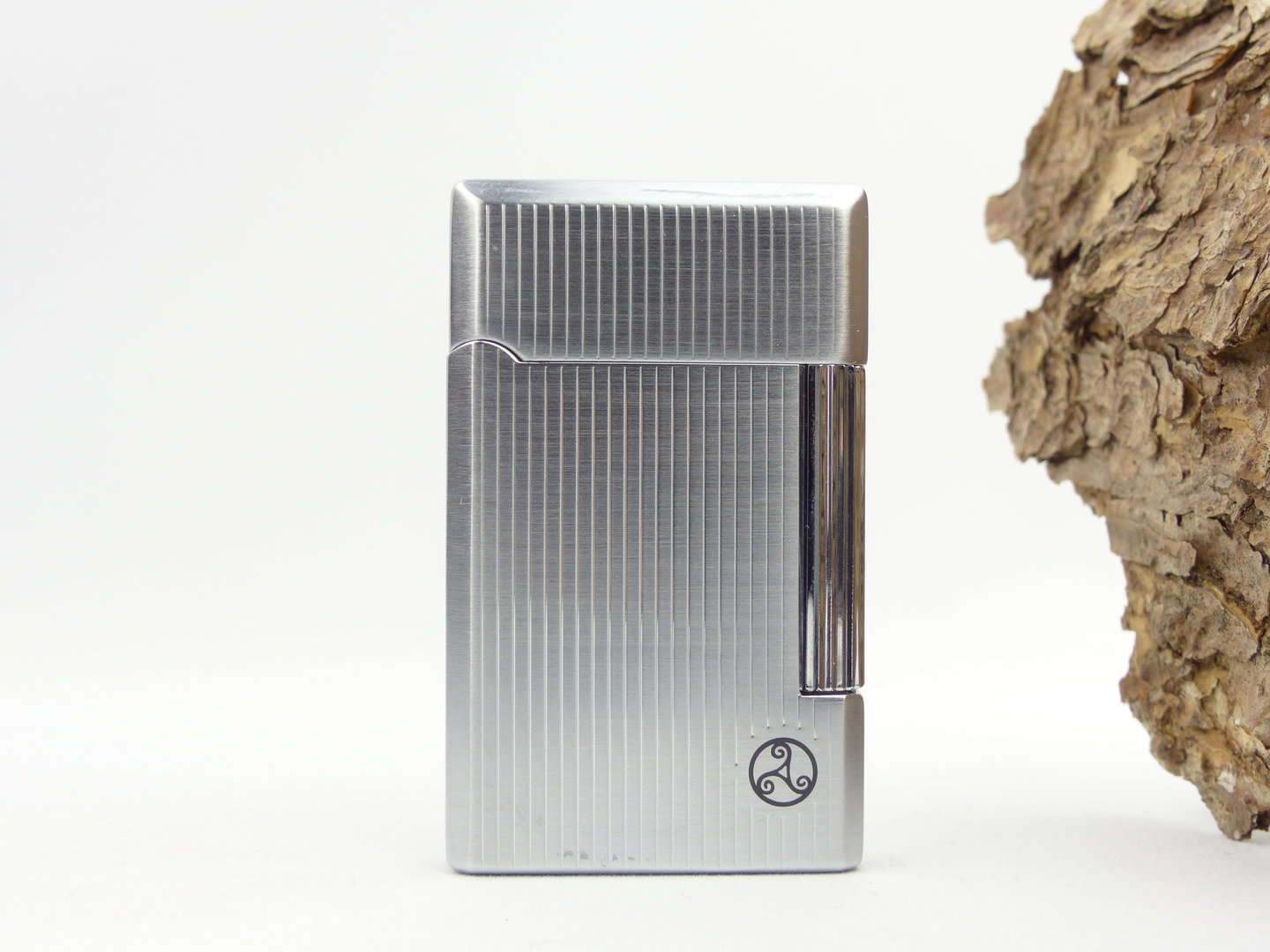 rattrays_bel_stripe_chrome_1