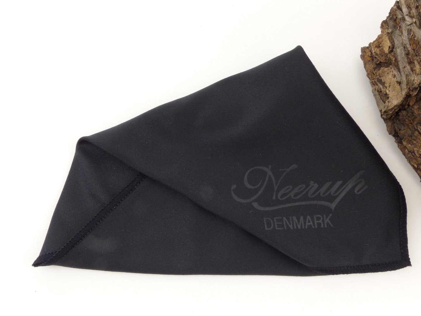 neerup_polishing_cloth_2