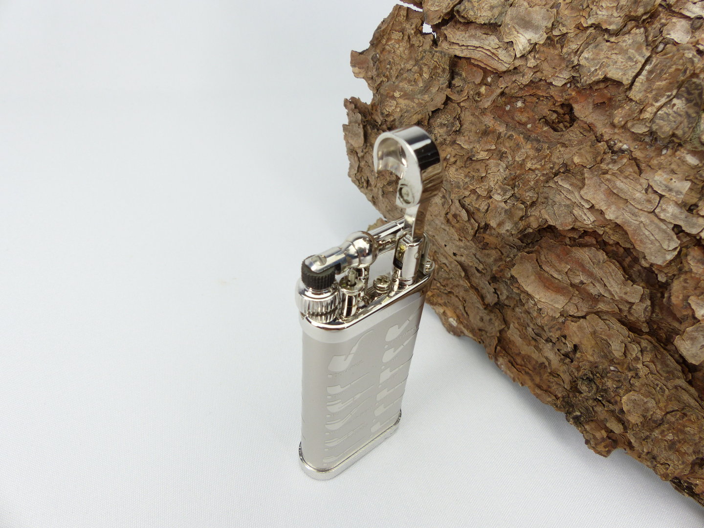 im_corona_64-6415_old_boy_4