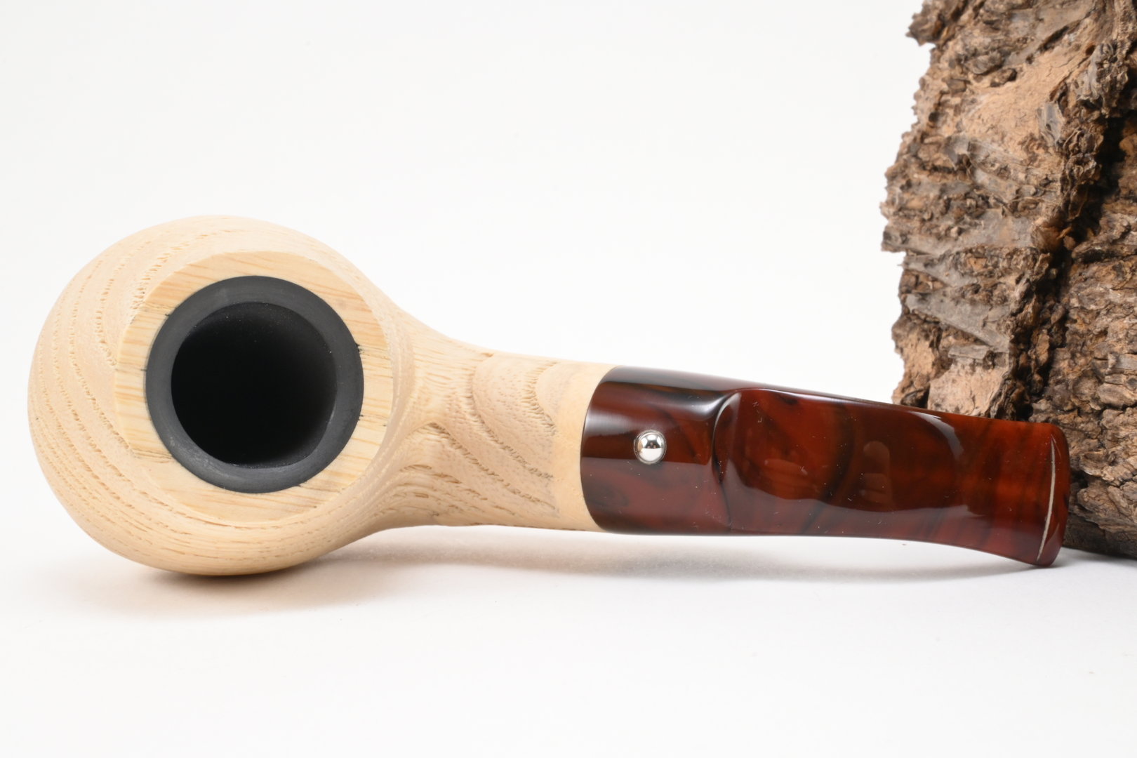 white_elephant_pipe_pfeife_etosha_1_6