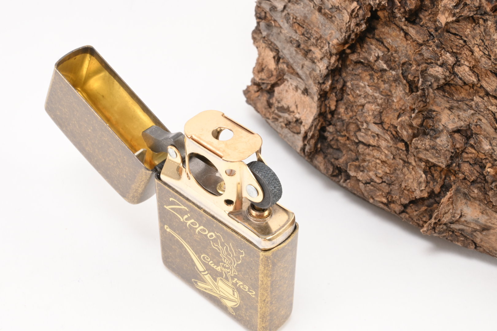 zippo_pfeifen_feuerzeug_brass_antique_60007245_7