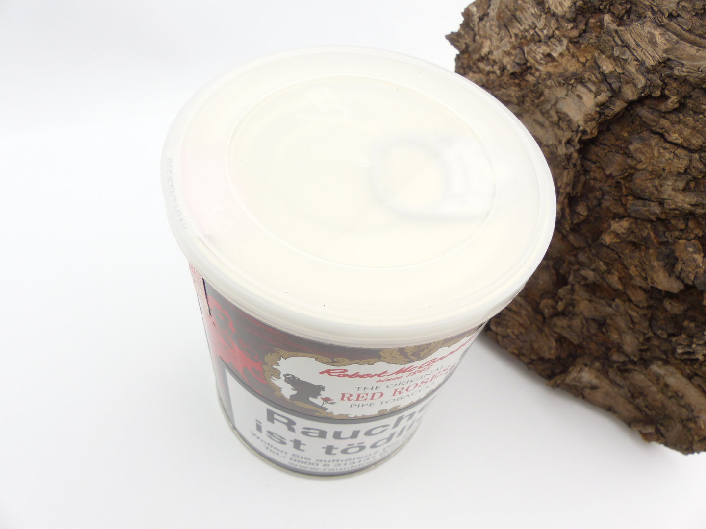 Robert_McConnell_Red_Roses_100g_3