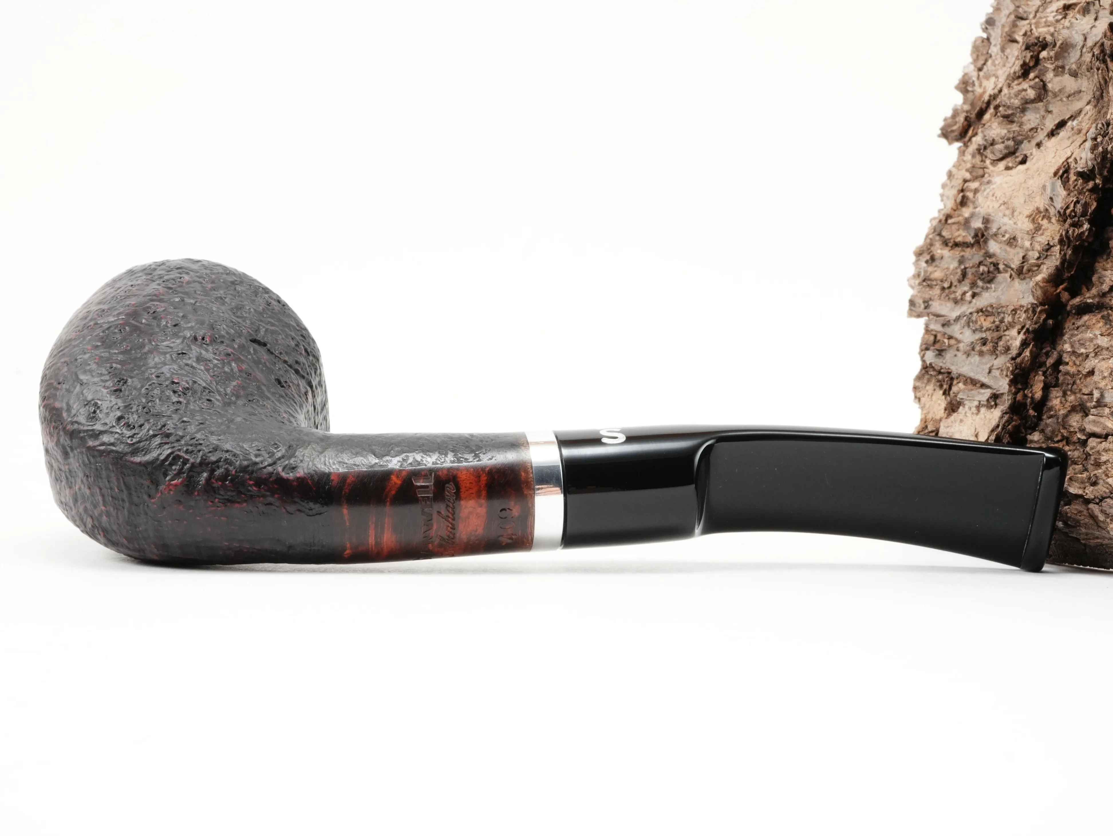 Unterseite der Stanwell København 409 Pfeife mit glatt polierter Fläche und Stempelung Stanwell København 409