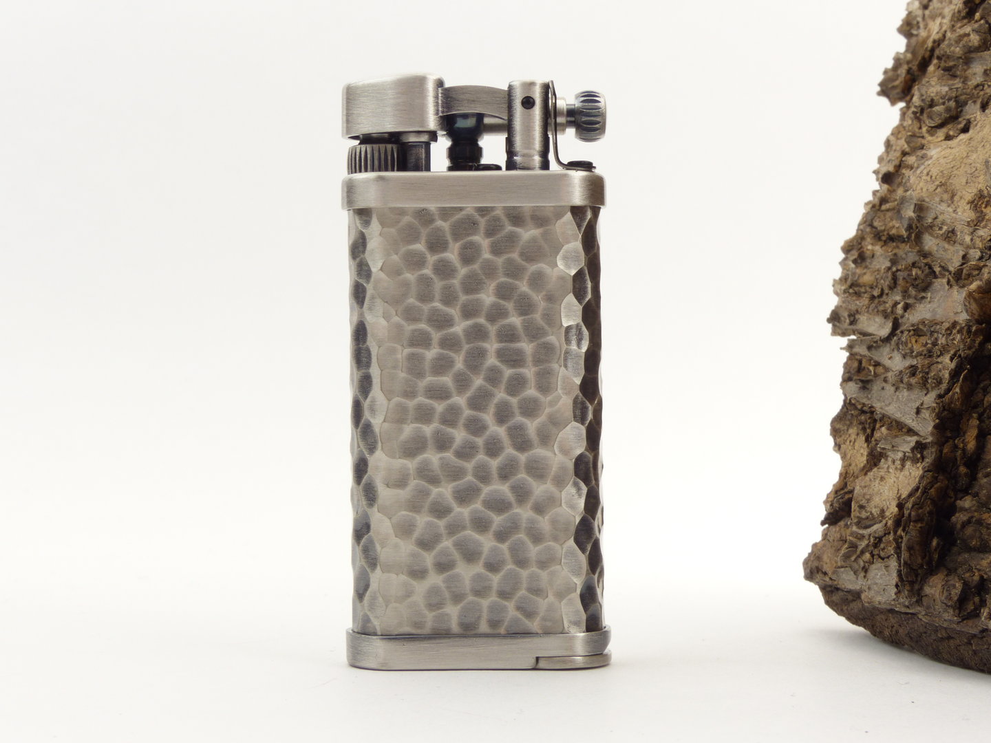 im_corona_old_boy_64-7717_3