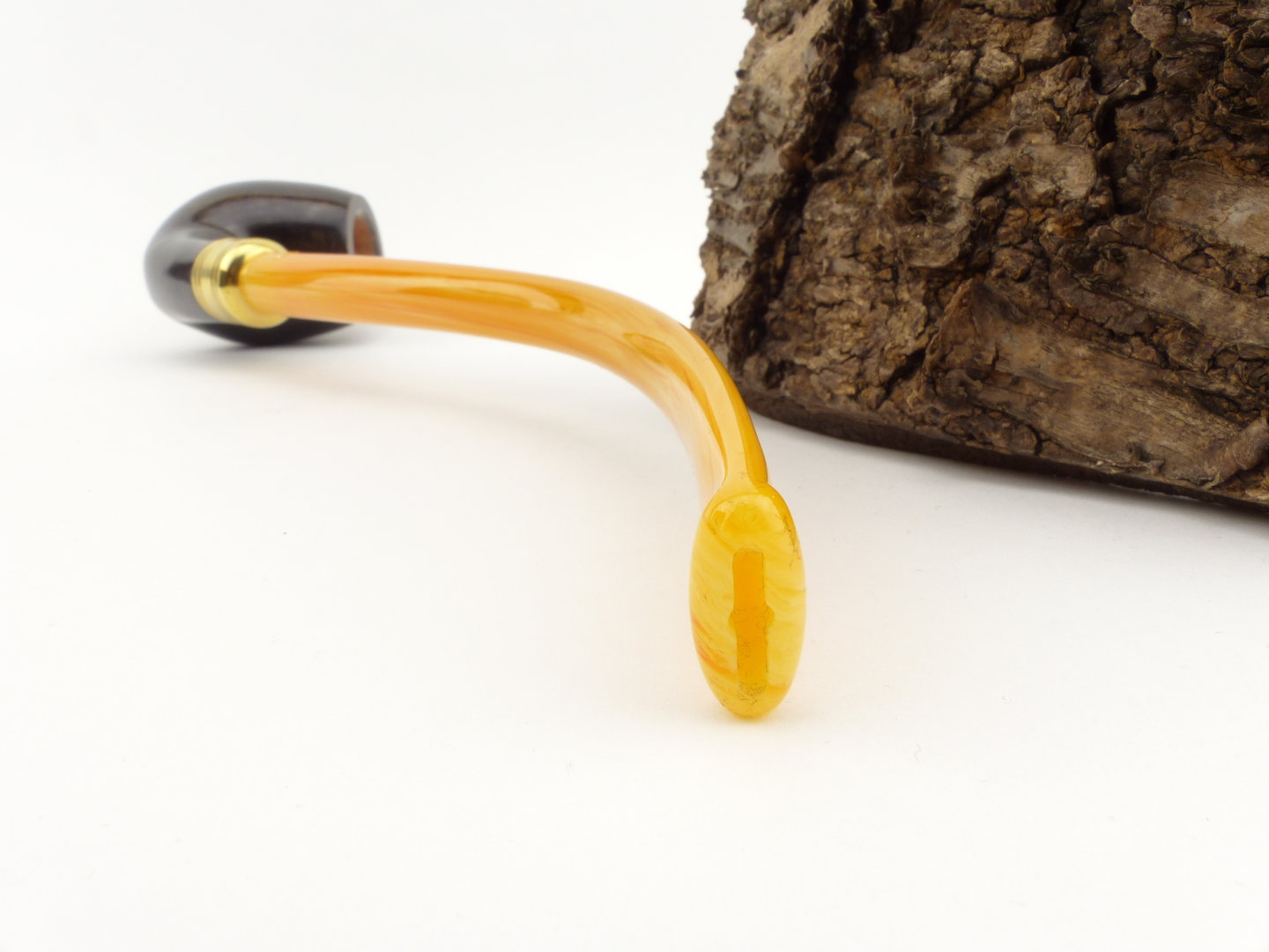 rattrays_the_bagpiper_grey_yellow_4