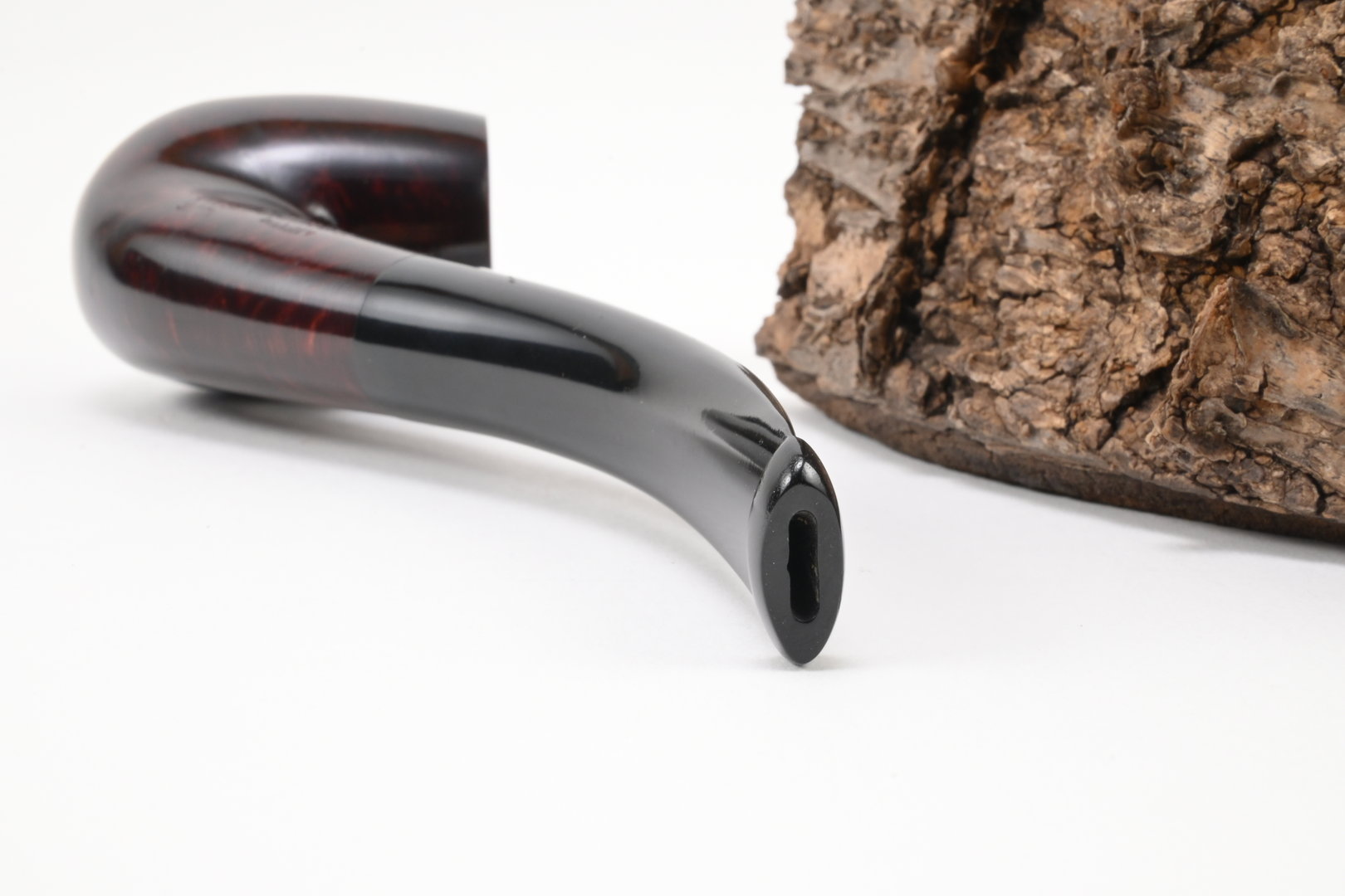 dunhill_bruyere_4102_F_9mm_37_4