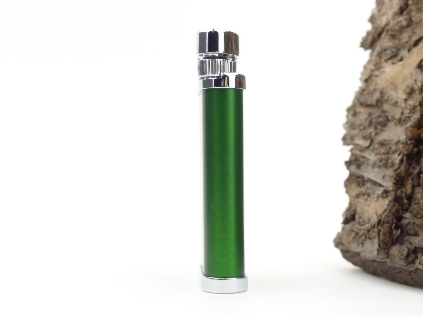 im_corona_old_boy_64-3108_4