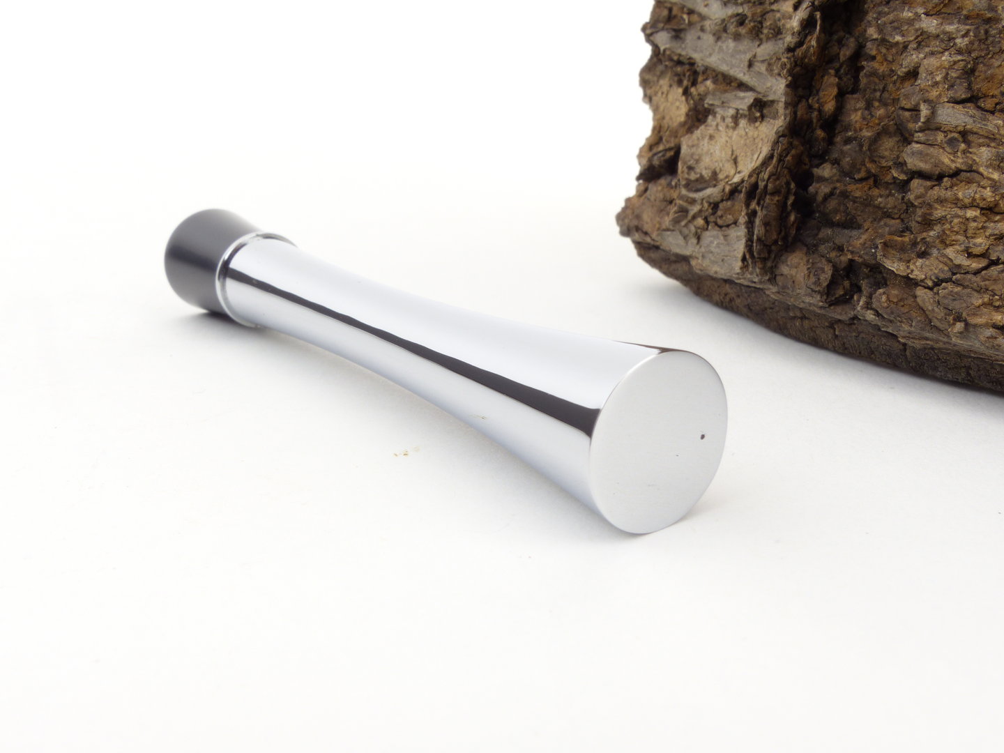 rattrays_pfeifenstopfer_bone_black_cap_14