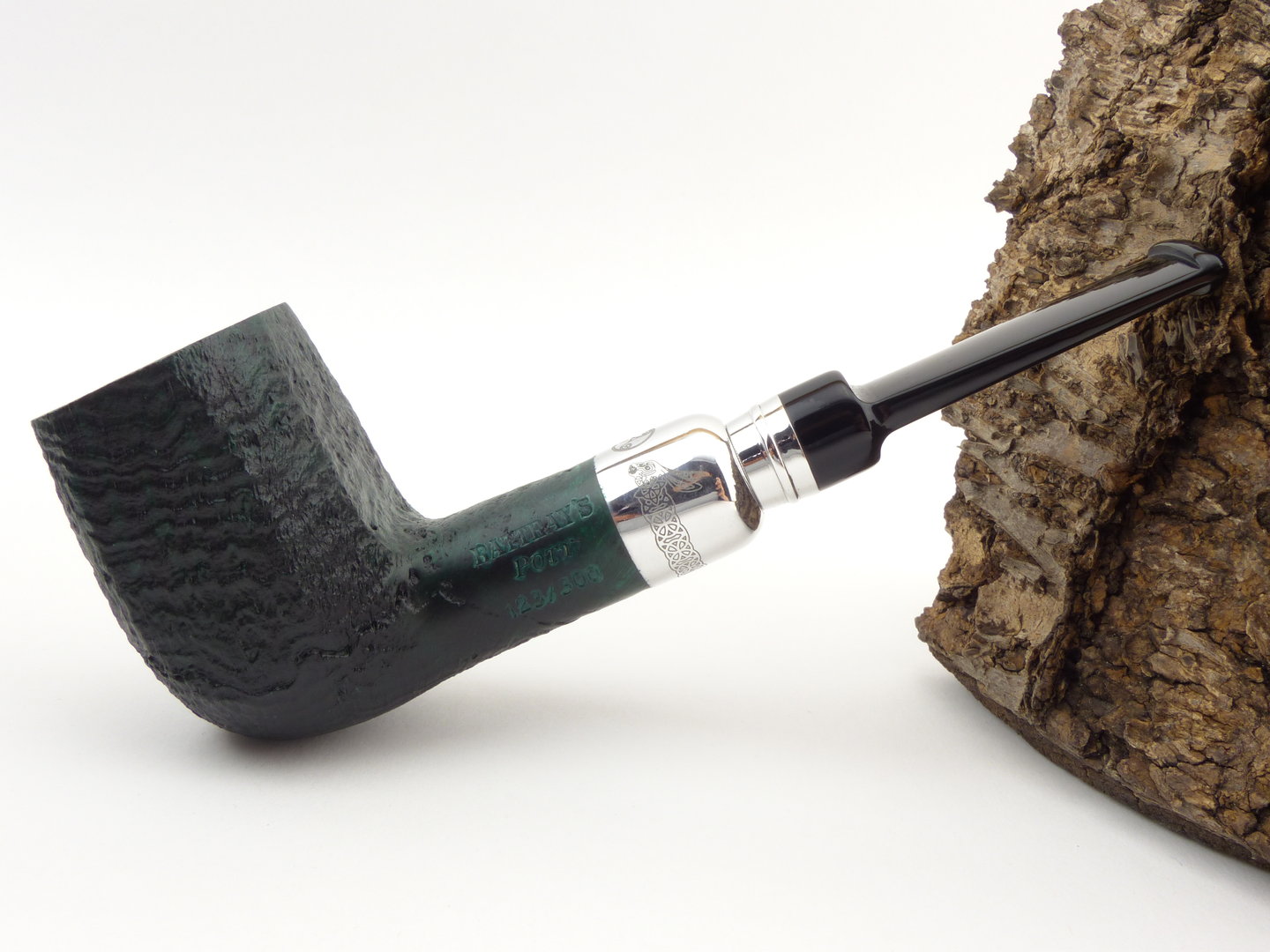 Rattrays_pipe_of_the_year_Jahrespfeife_2023_sand_green_2