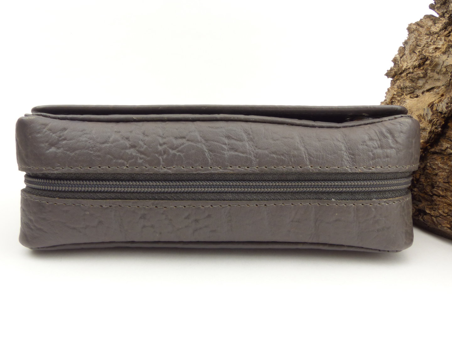 white_elephant_pfeifentasche_loxo_cp2_4