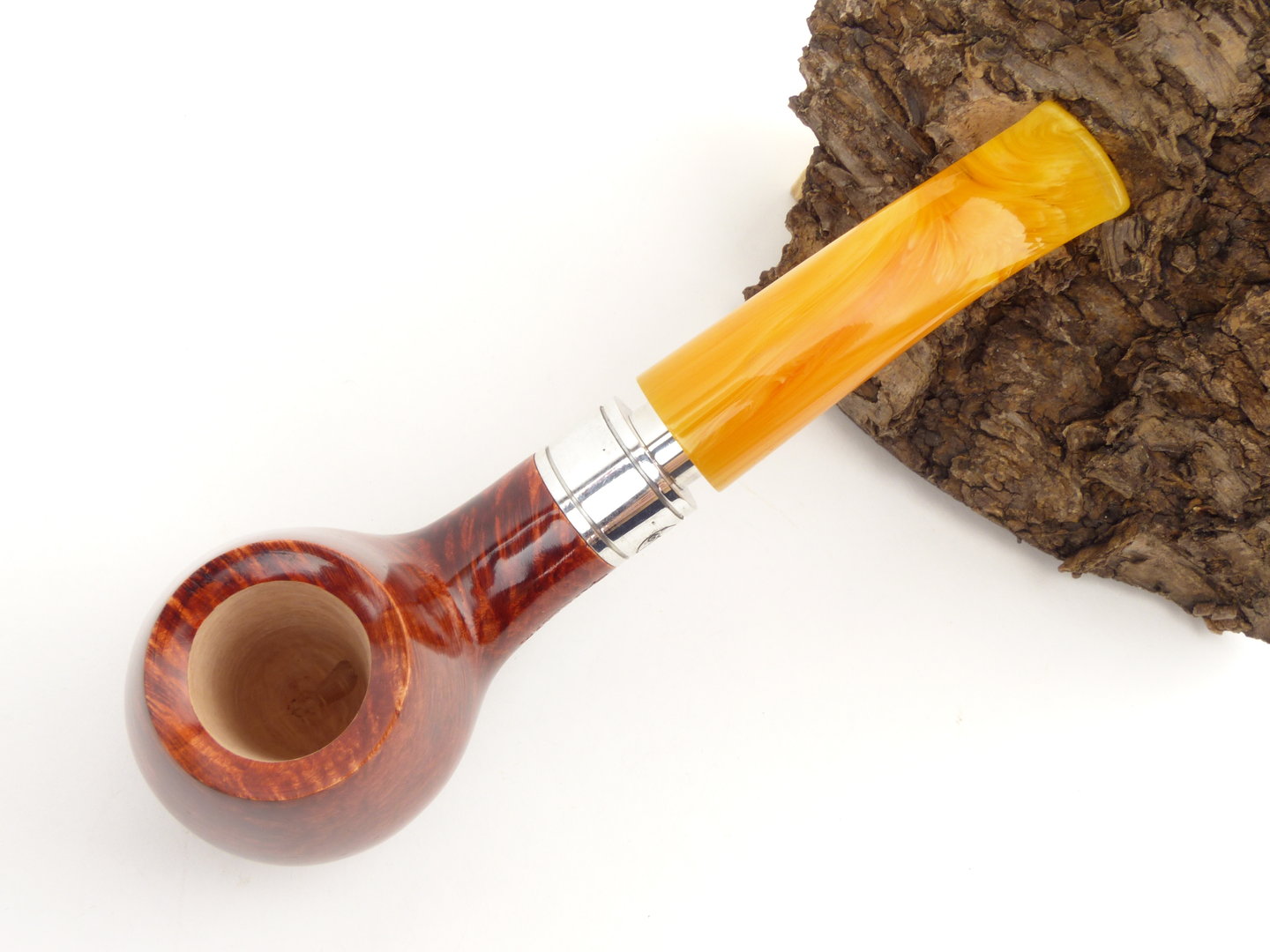 rattrays_monarch_4_light_3