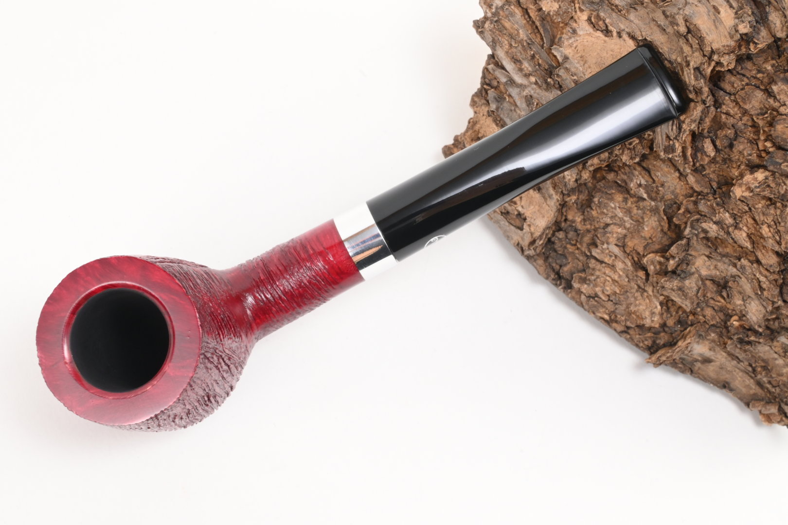 rattrays_the_witch_brush_red_200_3