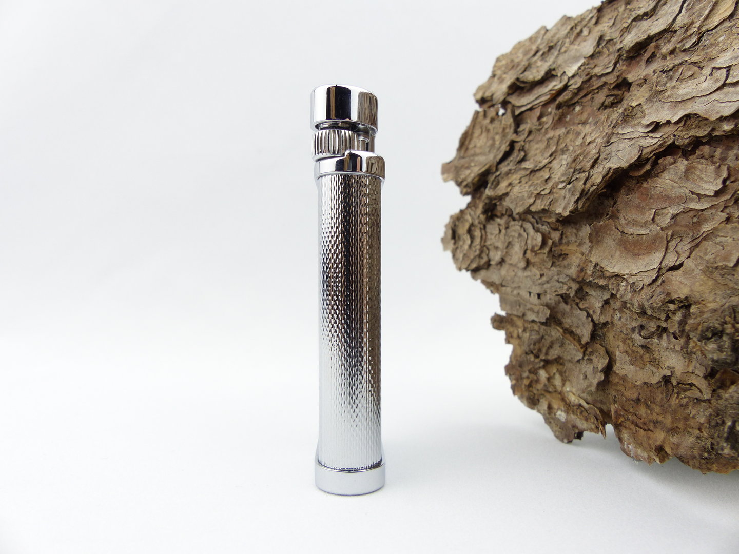 im_corona_64-3211_old_boy_4