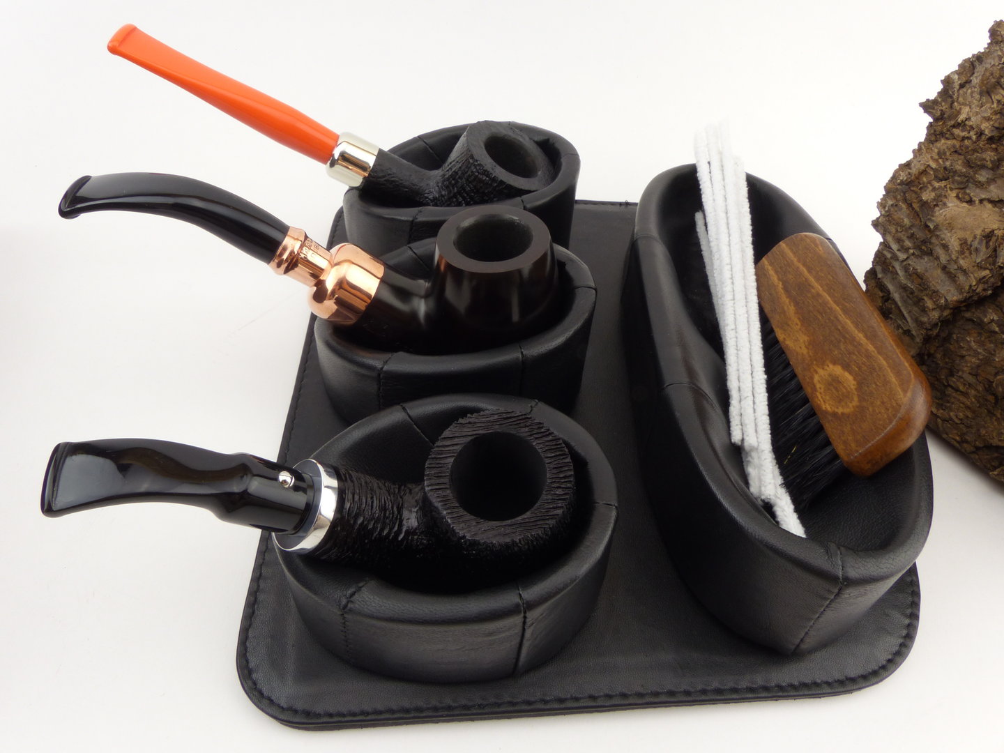 pfeifenstaender_leder_553224_2