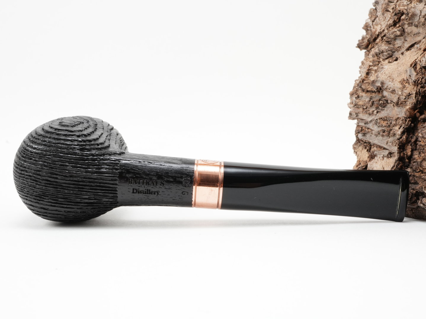 rattrays_distillery_109_G_black_7