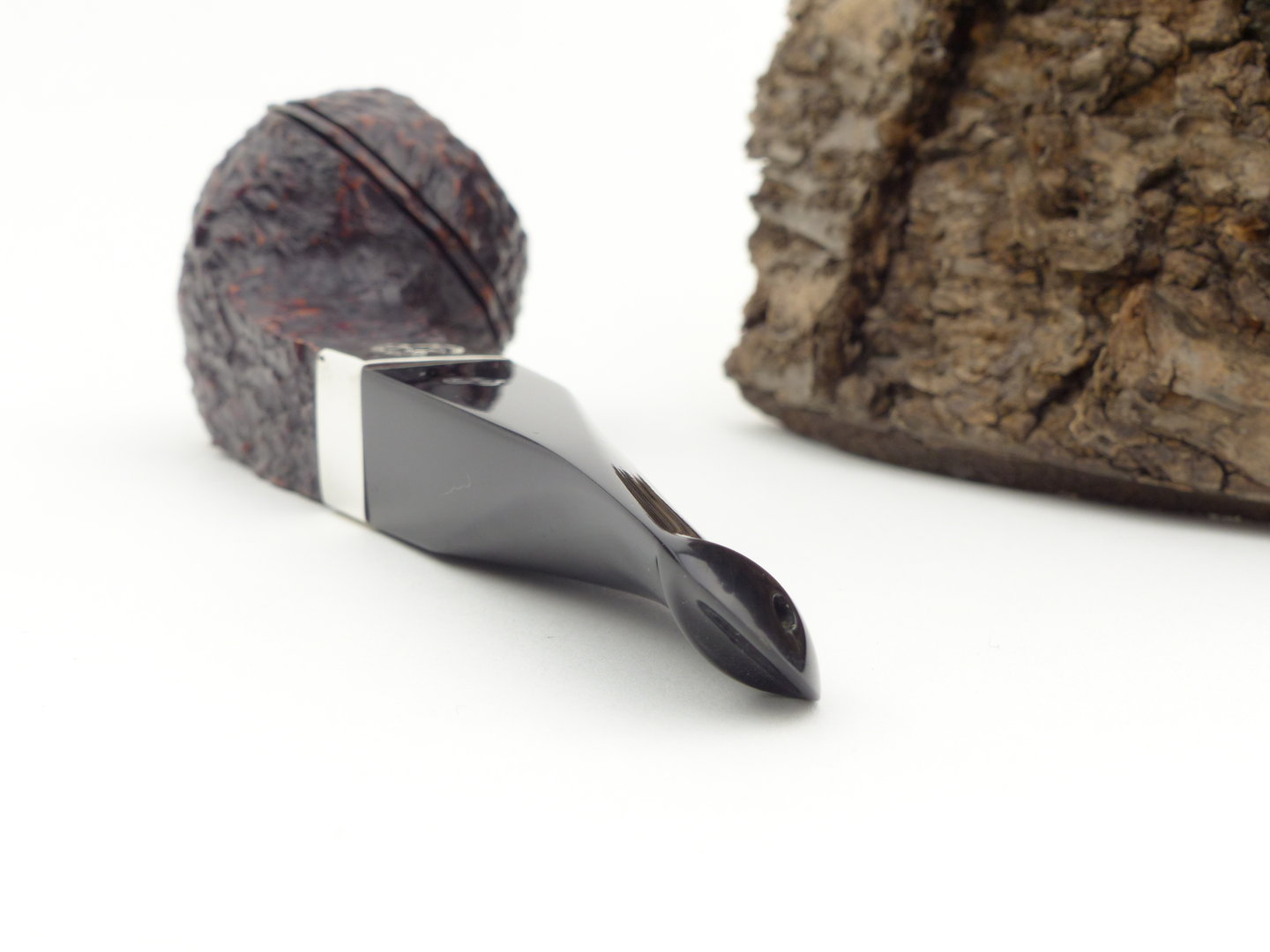 peterson_sherlock_holmes_hudson_rustic_lip_4