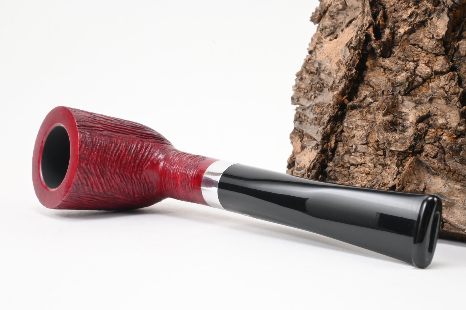 rattrays_the_witch_brush_red_203_5