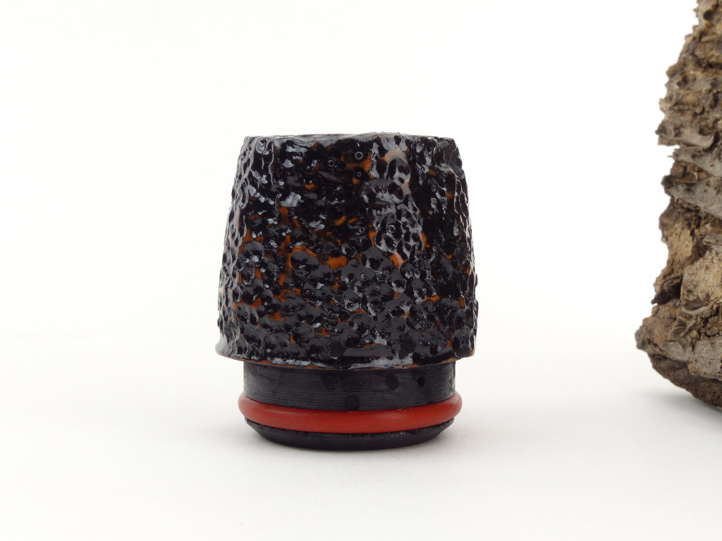 Nørding Keystone Pipe Bowl black rustic | Pfeifen Shop Online