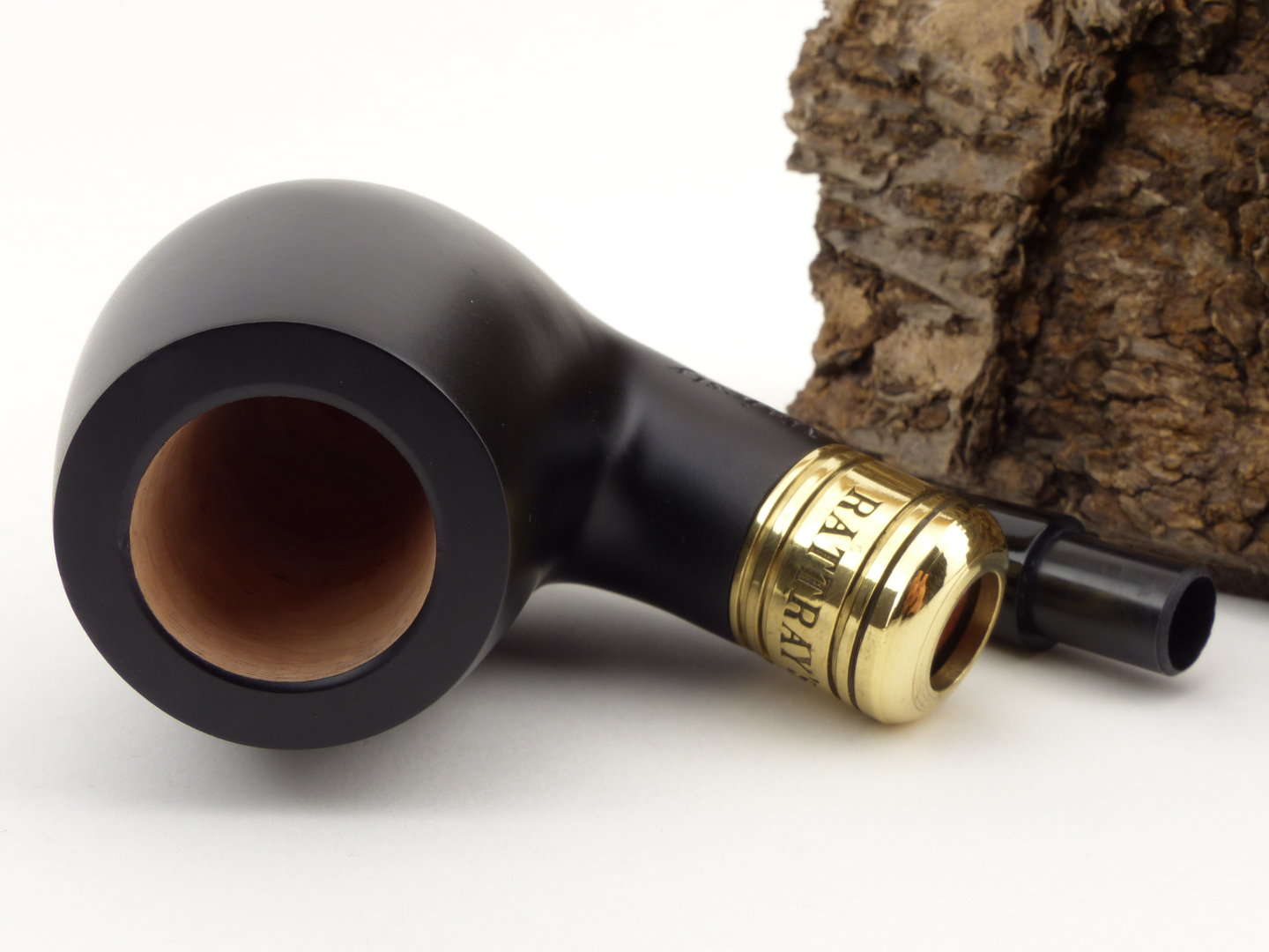 rattrays_majesty_177_black_8_1