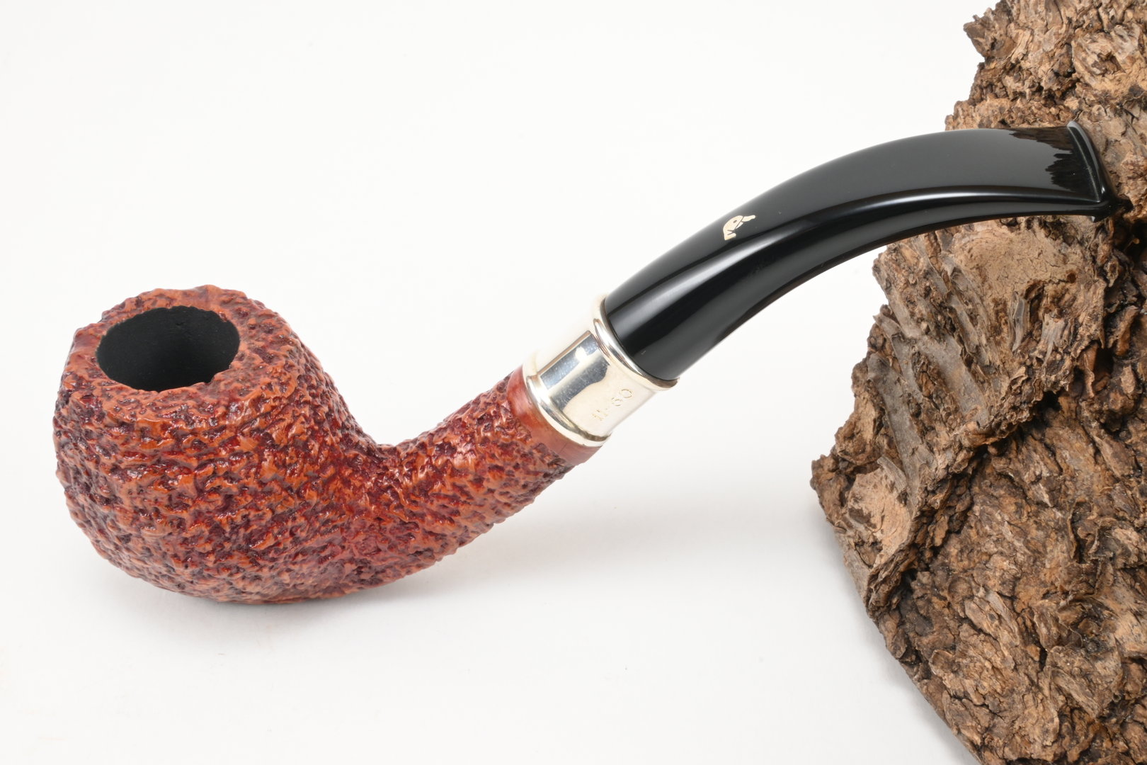 l_anatra_dalle_uova_d_oro_pipe_of_the_year_2025_rustic_1