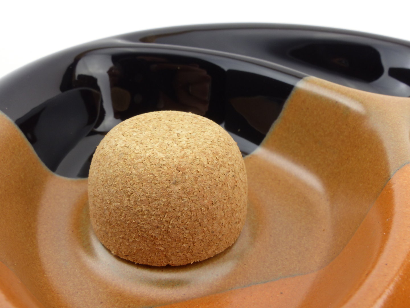 pfeifenaschenbecher_rund_tricolor_schwarz_braun_2