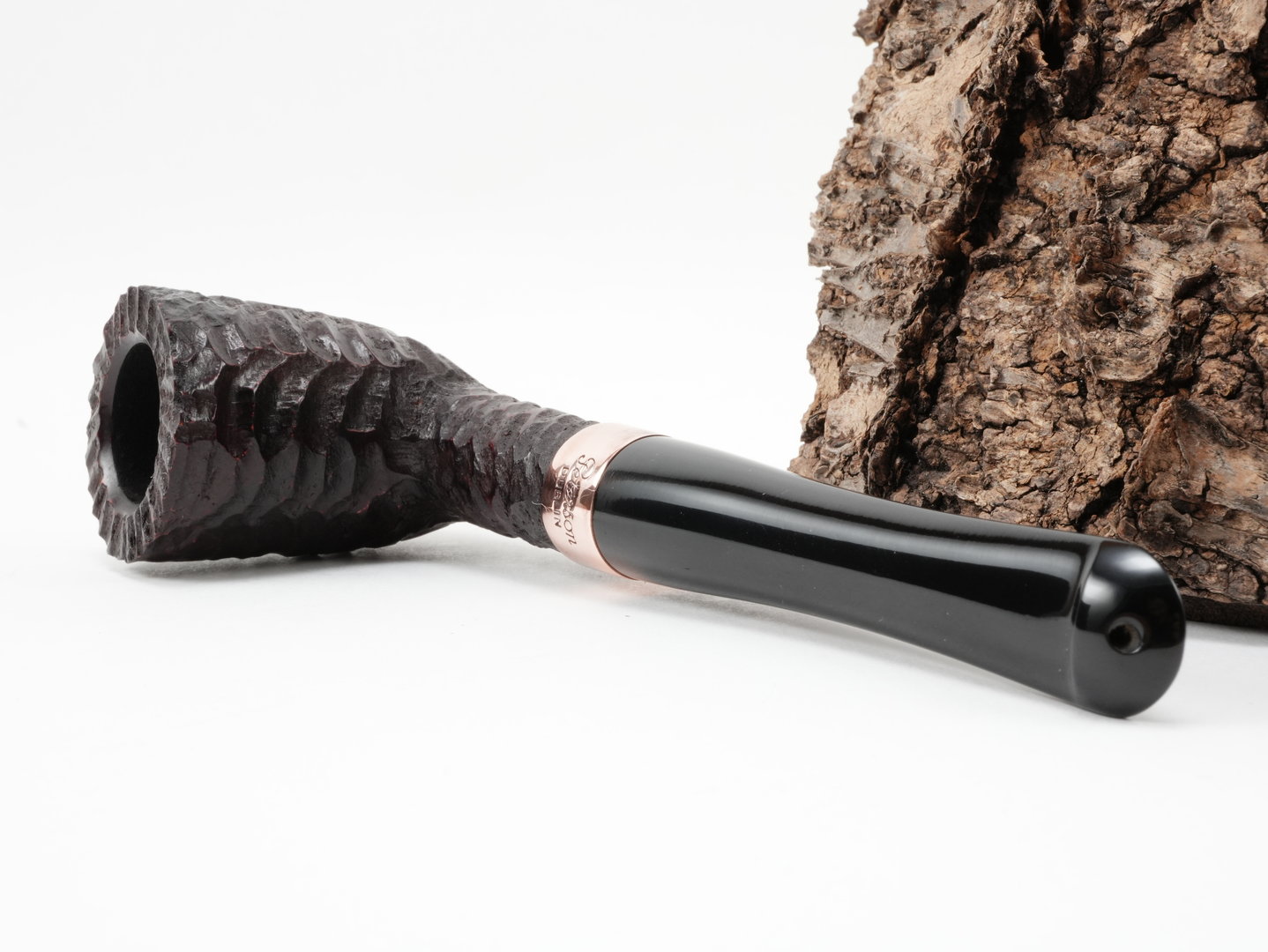 peterson_christmas_pipe_2025_rustic_120_5