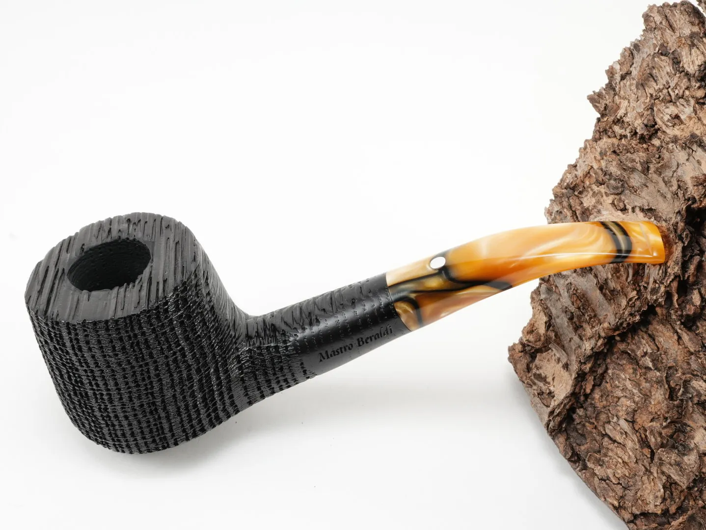 Mastro Beraldi Pfeife Mooreiche #112