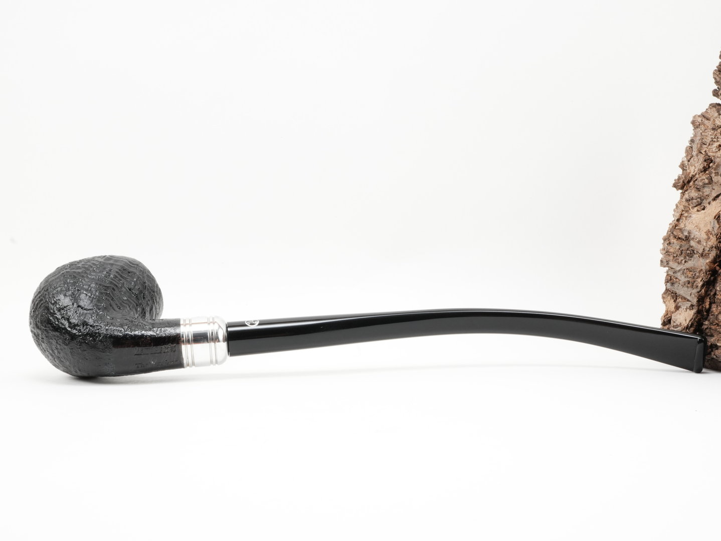 rattrays_the_bagpiper_sand_black_7