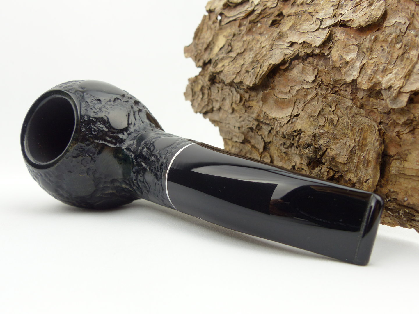 savinelli_alligator_black_320_5