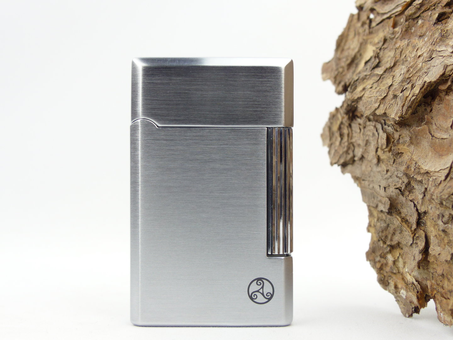 rattrays_bel_satin_1