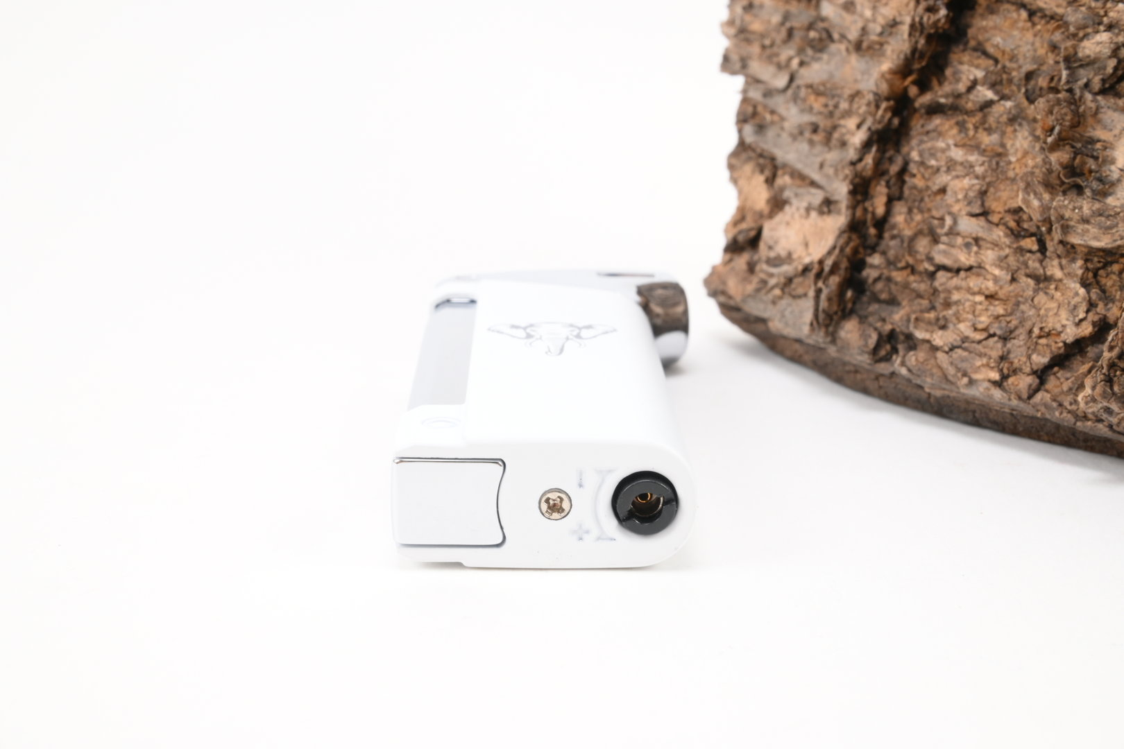 white_elephant_pipe_lighter_pro_bo_white_5
